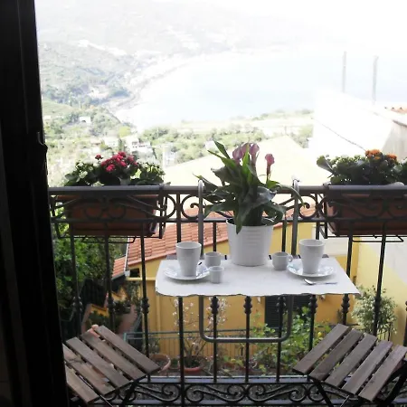 La Casetta Di Ricky تاورمينا